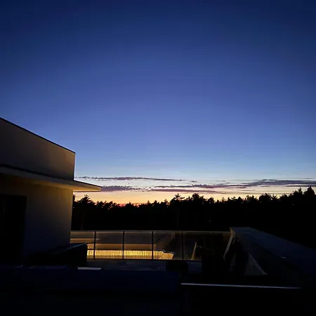 Baltic Terrace Essense Pool&spa